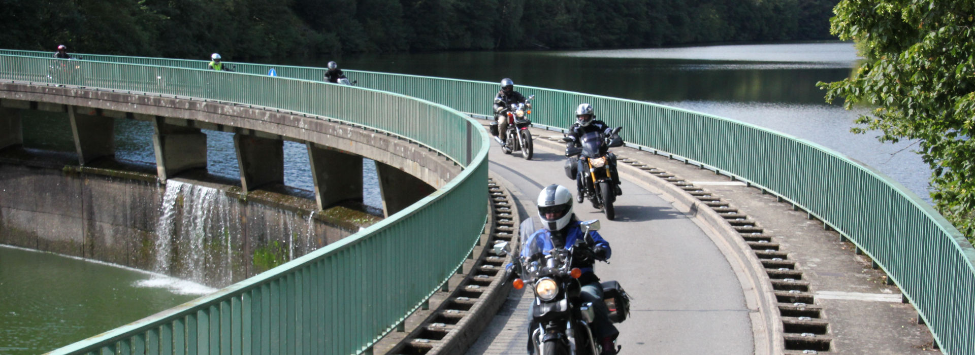 Motorrijbewijspoint Leusden motorexamens AVB en AVD